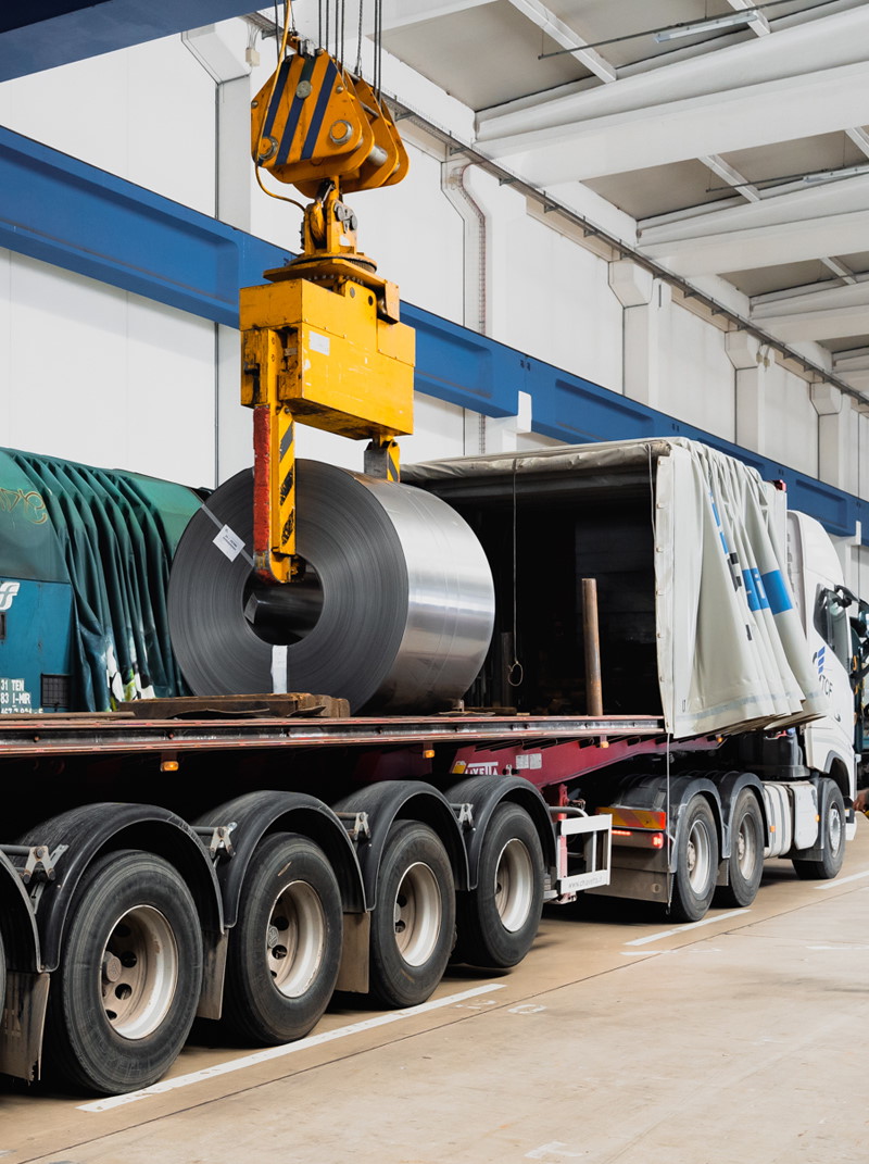 Heavy Haulage Steel Transport and Multimodal Logistics