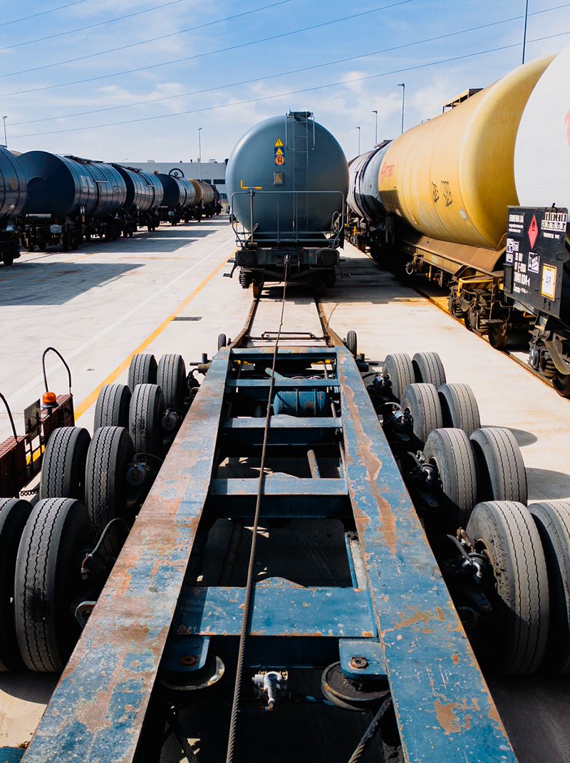 Railway wagon transport