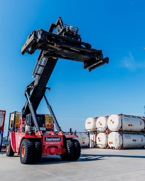 Servizi per container e tank container